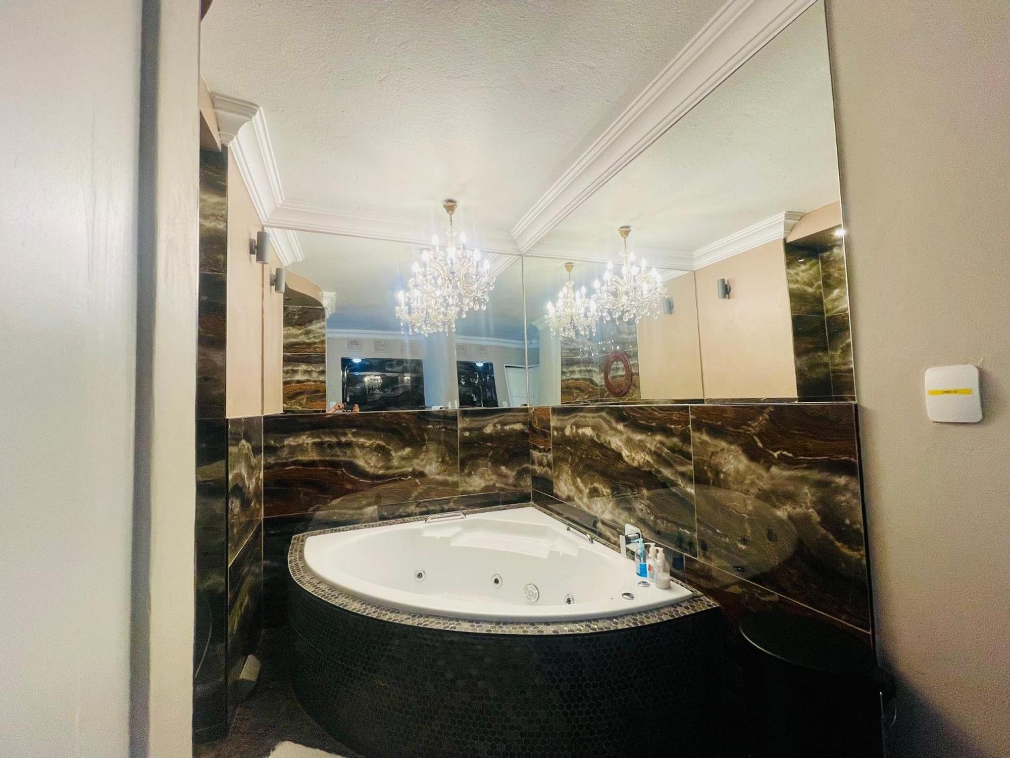 Pretoria Mansion Boutique Hotel Coral Tree Extérieur photo