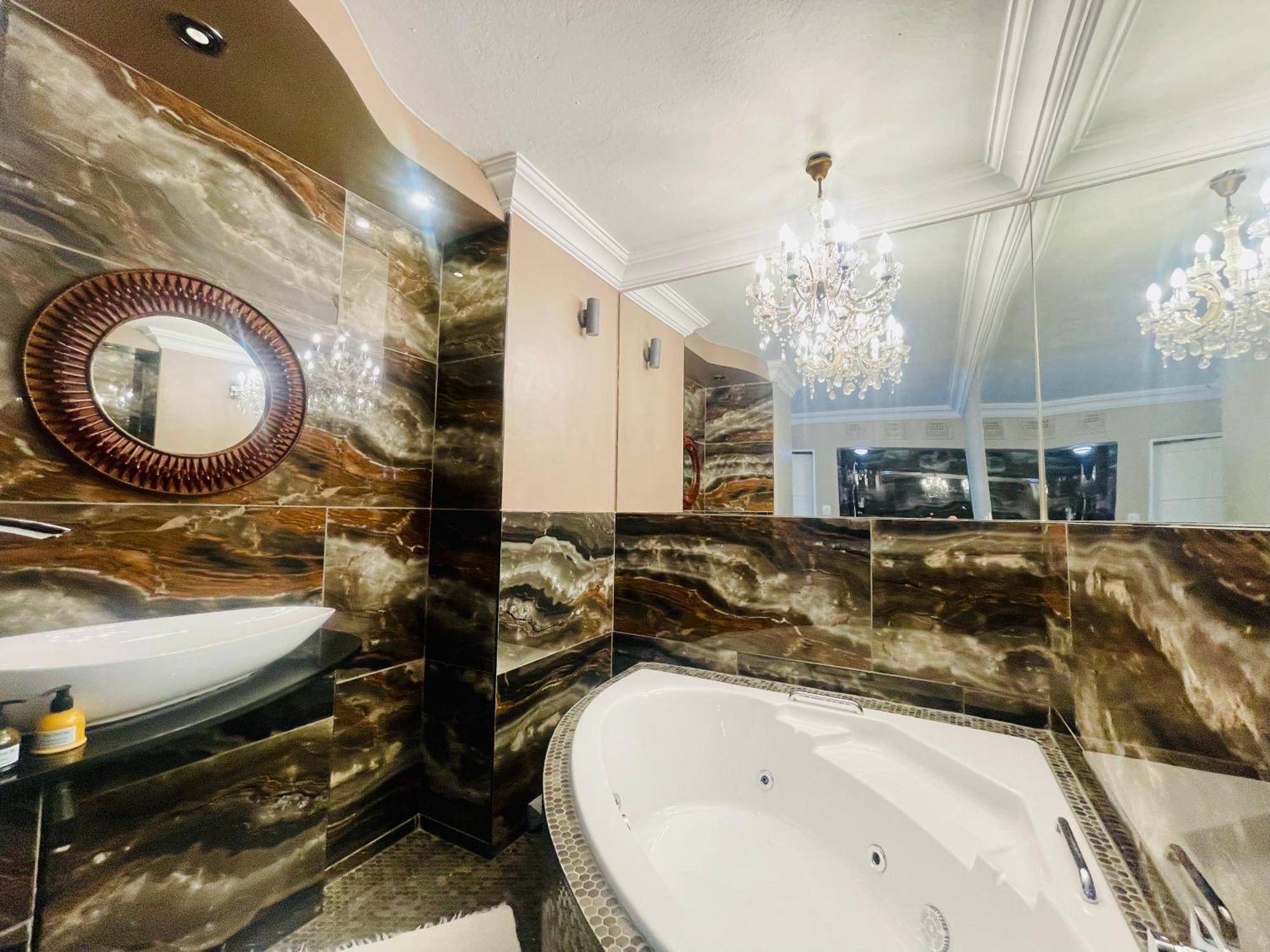 Pretoria Mansion Boutique Hotel Coral Tree Extérieur photo