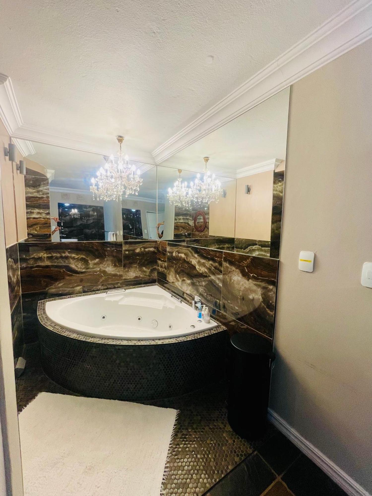 Pretoria Mansion Boutique Hotel Coral Tree Extérieur photo