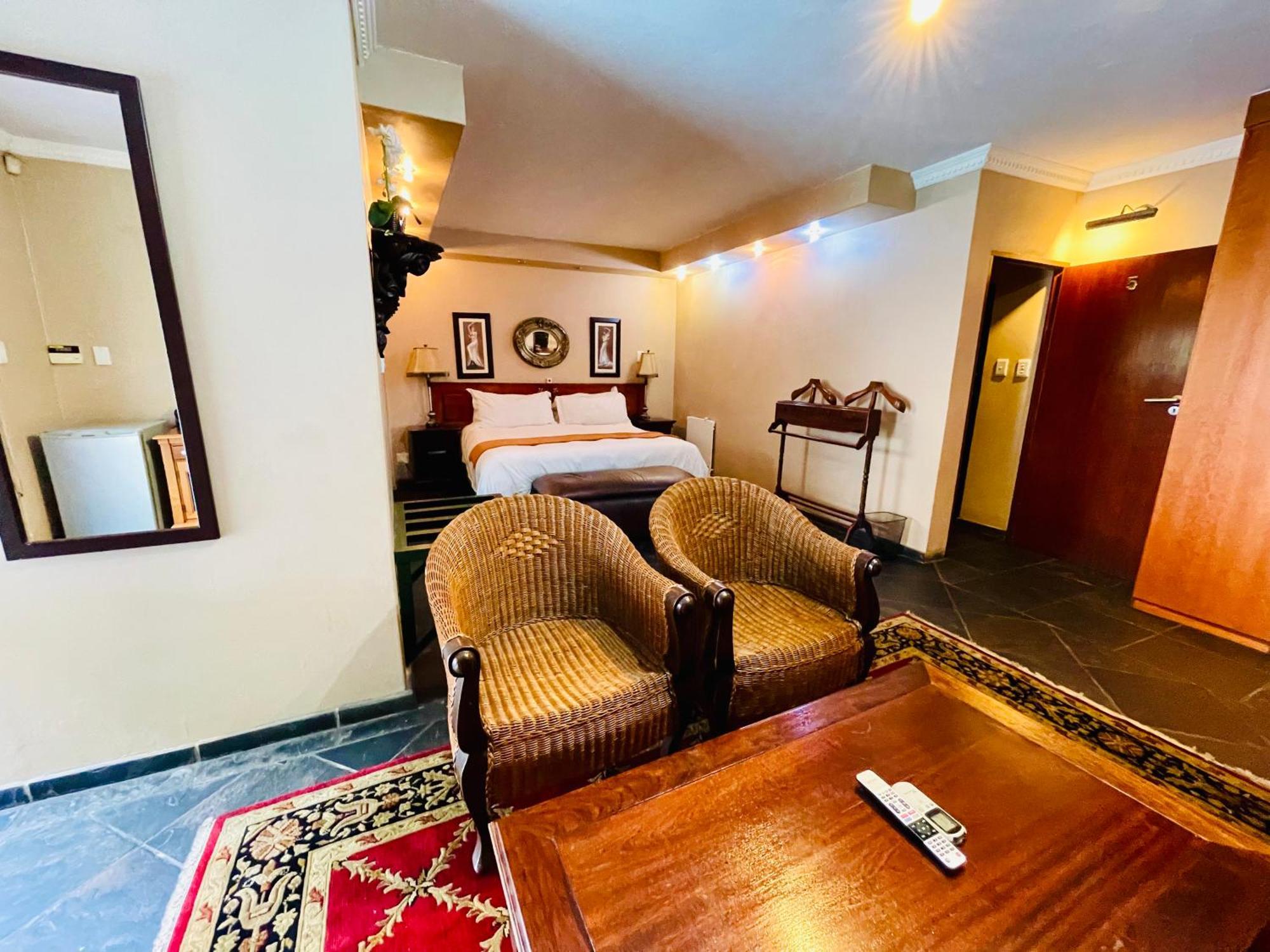 Pretoria Mansion Boutique Hotel Coral Tree Extérieur photo