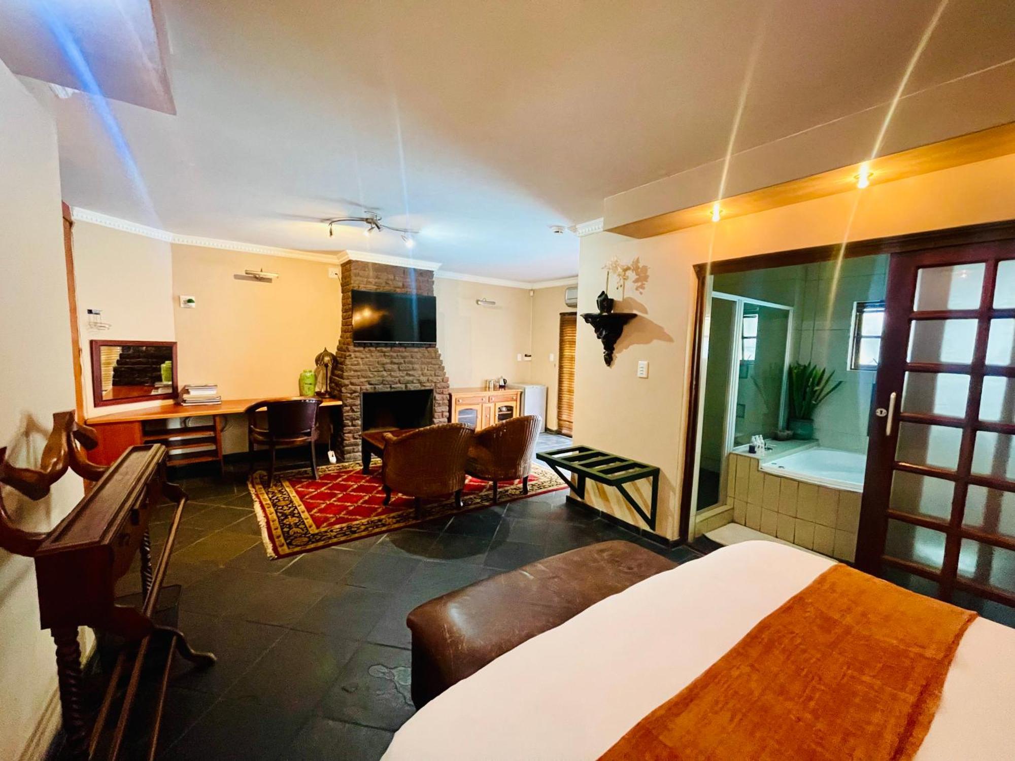 Pretoria Mansion Boutique Hotel Coral Tree Extérieur photo